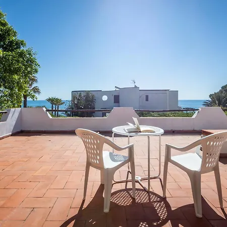 Guesthost - Lovely Sea View With Parking Porto Columbu - Perd'E Sali