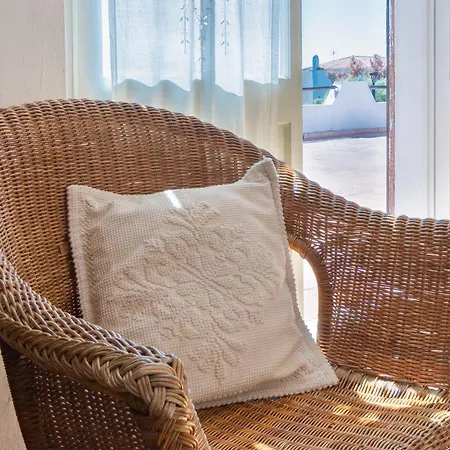 Guesthost - Lovely Sea View With Parking Porto Columbu - Perd'E Sali